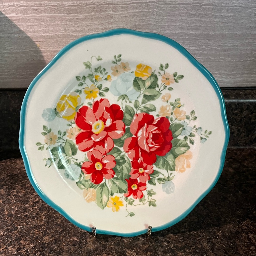 The Pioneer Woman Teal-Edged Floral Salad Plate